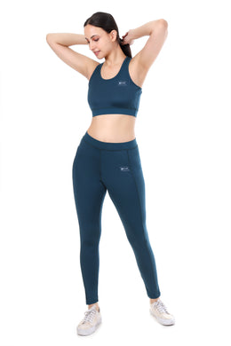 TealEdge Co-ord Set – Sports Bra & High-Waist Leggings